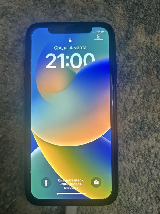 Iphone X продам  в хорошом состояние