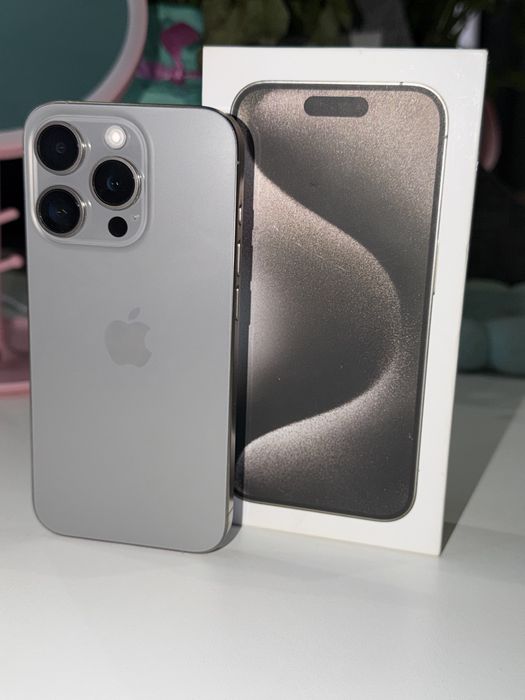 Iphone 15 pro титан 256гб акб 86%
