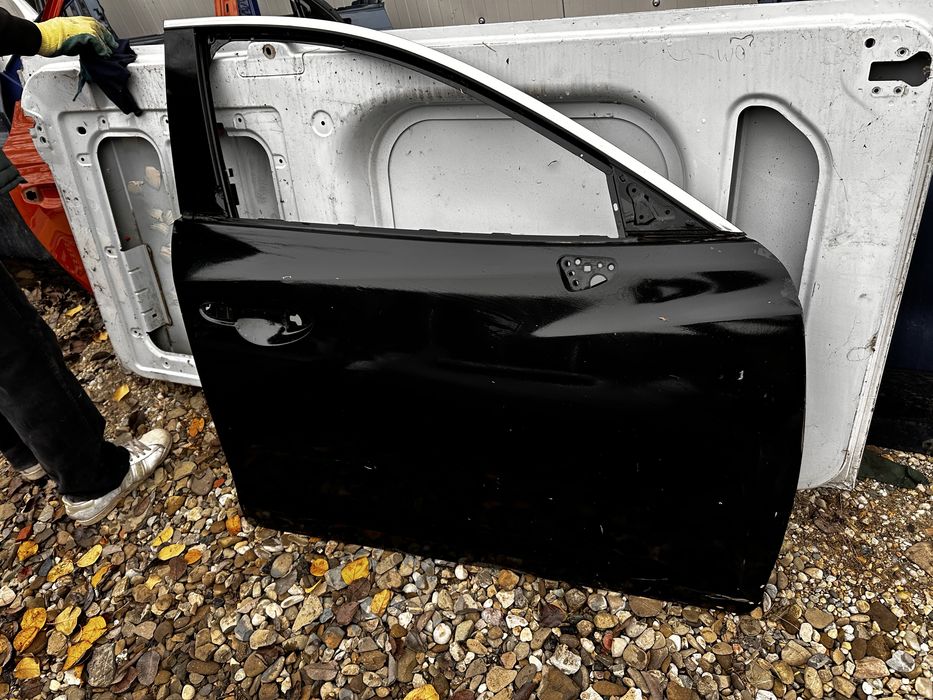 Ușă dreapta față mazda 6.cod:ghp958010