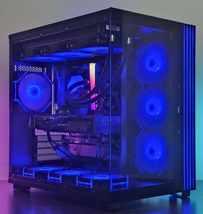 RTX5070TI / Ryzen 7 9800X3D / 32GB DDR5 DR5070700X3D-1 НОВ