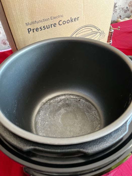 Мултикукър Pressure Cooker