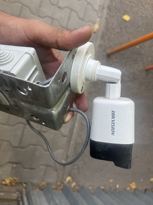 Видеорегистратор HiWatch by Hikvision