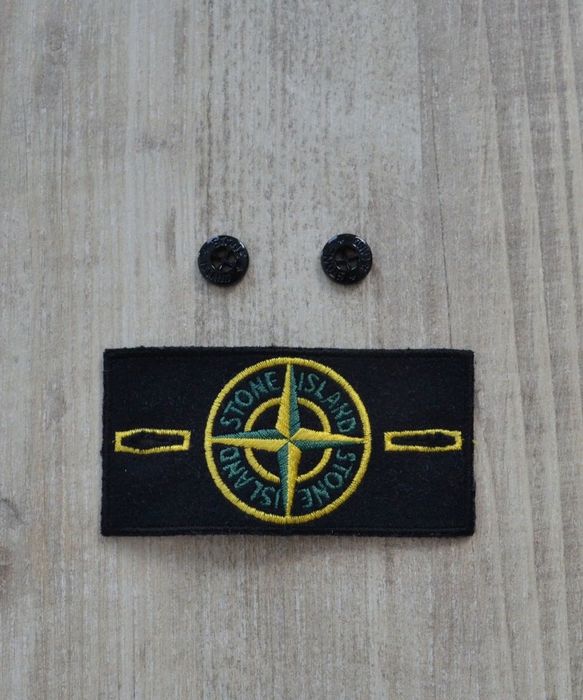 Stone island badge