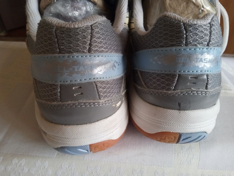 Asics Gel Task mărimea 40,5 stare foarte bună