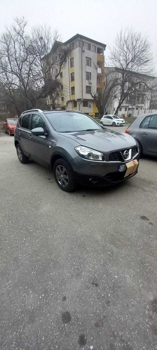 Proprietar, vand Nissan Qashqai PANORAMIC DIESEL 1.6 FULL  - INMATRICULATA-2013