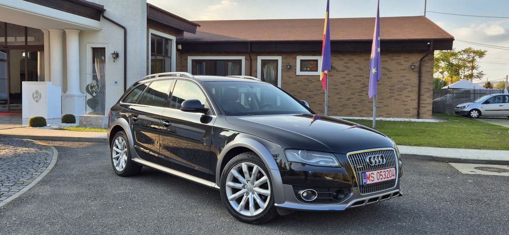 Audi a4 allroad~RAR EFECTUAT~Distronic~ S Line~Navigatie~Bi-Xenon~