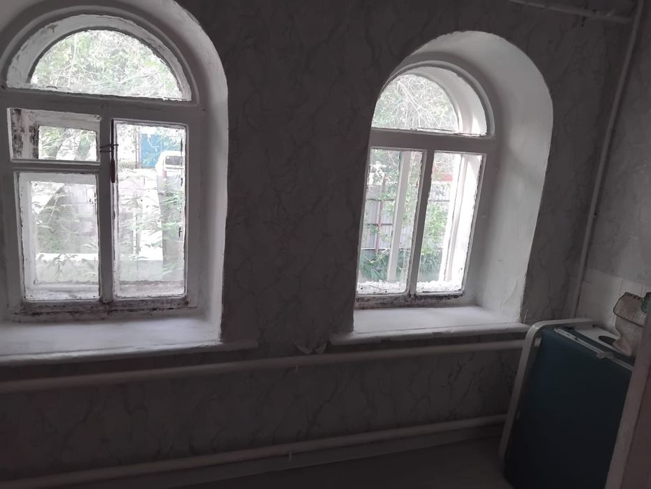 Продам квартиру в общем дворе