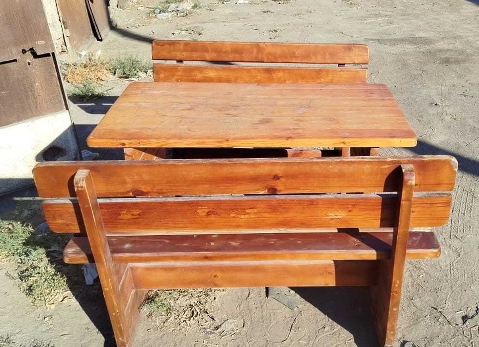 Комплект стола со скамейкой
