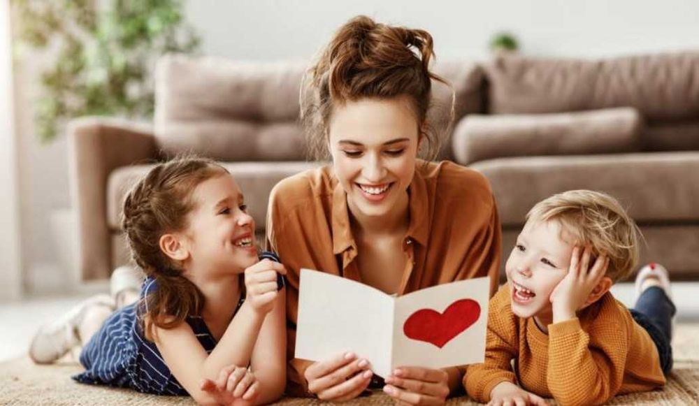 Гледане на деца почасово