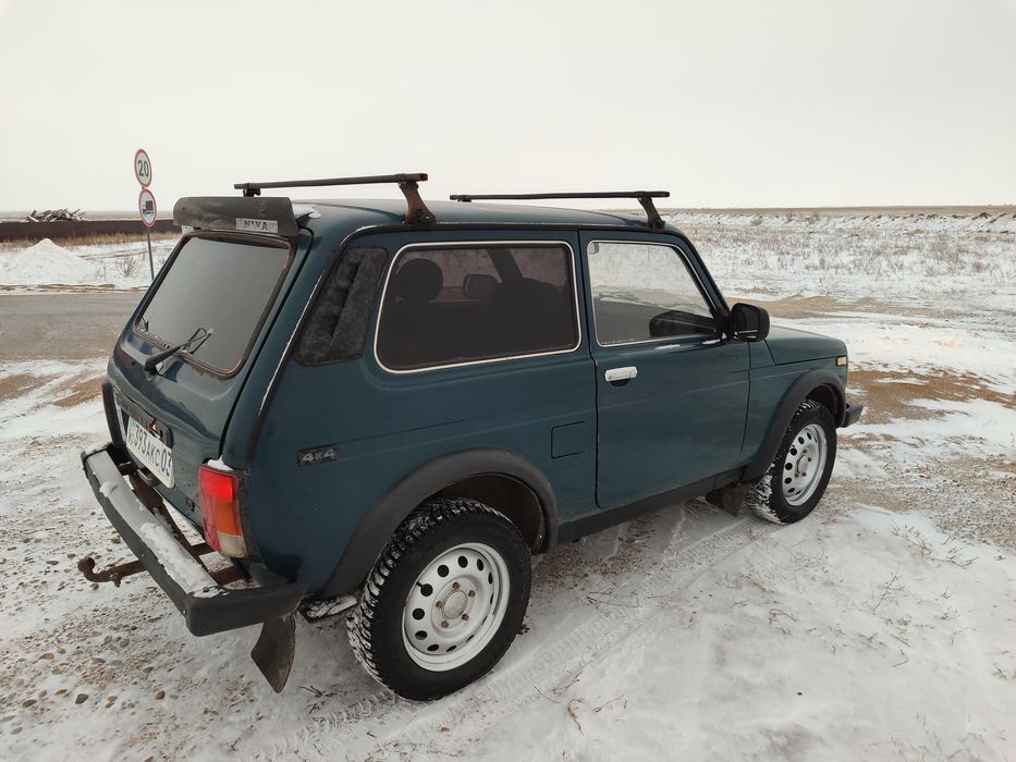 Продам ниву 2000 год