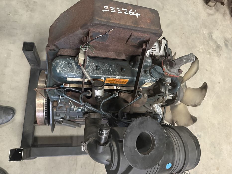De vanzare motor kubota V1305 D