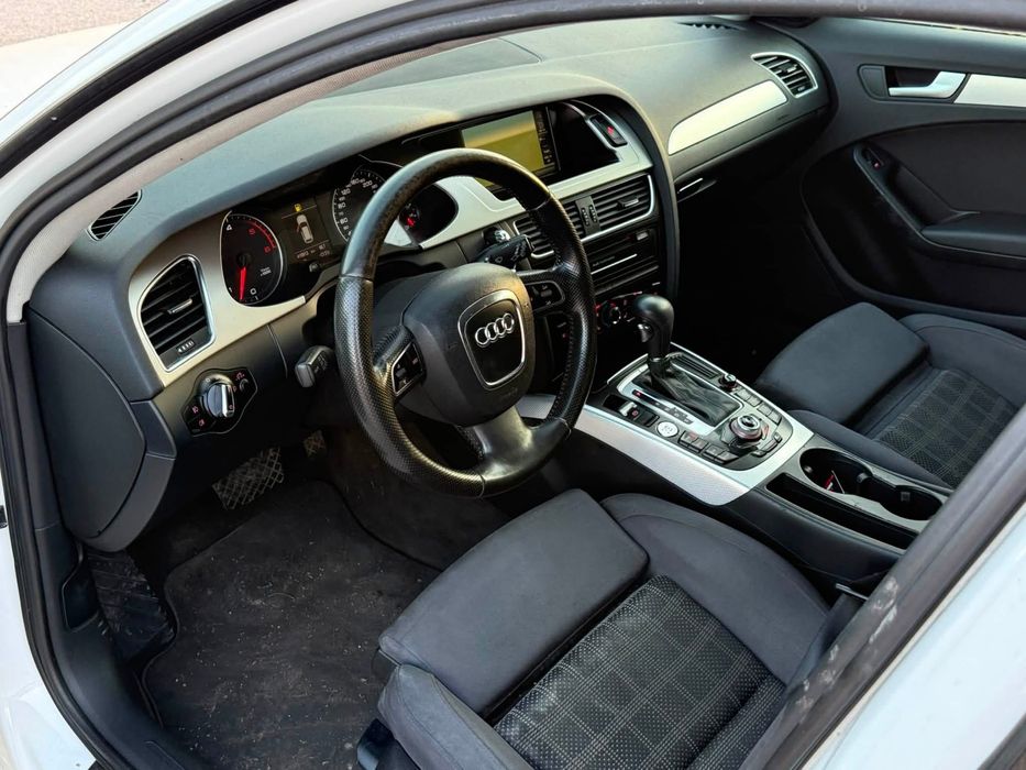 Части Audi  А4 B8
