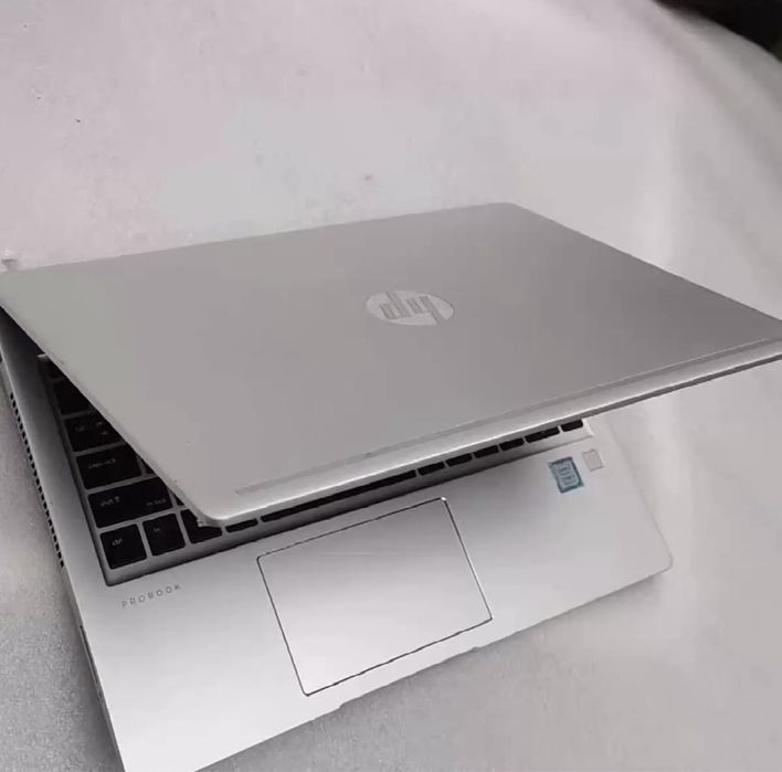 HP ProBook 440 G6, yangi noutbuk ram 8g ssd 256g