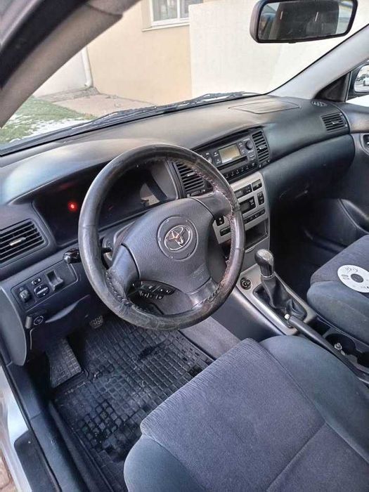Schimb sau vând Toyota Corolla 1,6 GPL, fiscal