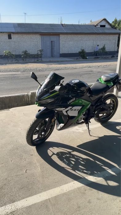 Yamaha r3 250cc dakument bor
