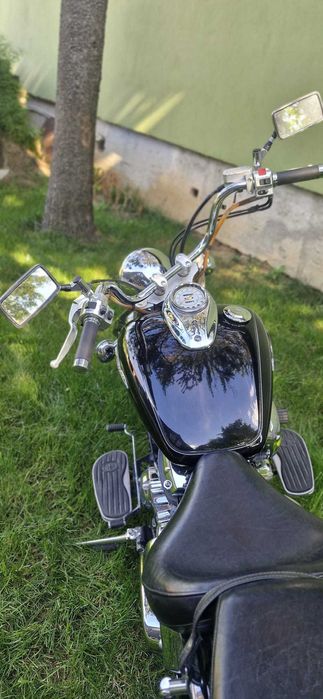 Motocicleta Yamaha Dragstar