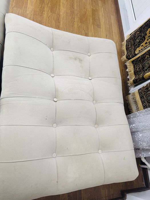 Кресло 2 шт Диван 5000 тнг