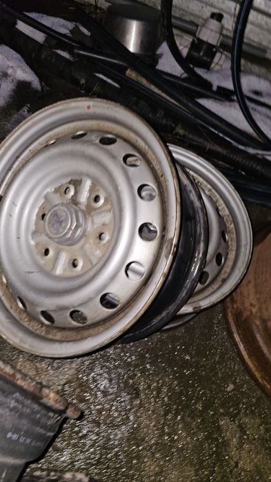 Vând jante mitsubishi l200 R16