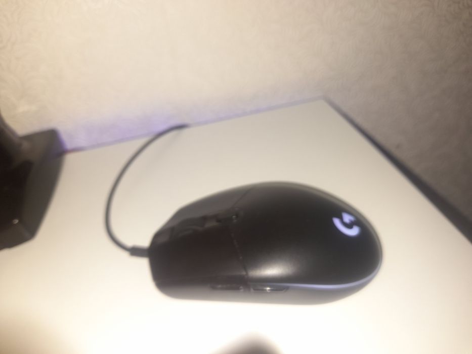 Продам мышку игровую G102 LIGHTSYNC