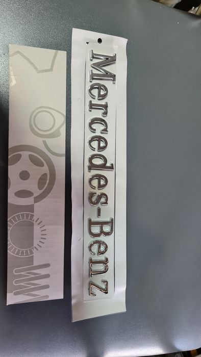 Емблема Мерцедес Бенц Mercedes Benz