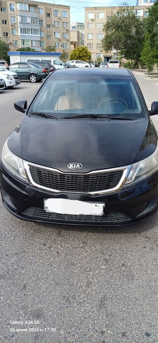 Продам киа рио 2014