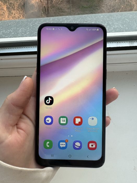 Продам Самсунг А10s без коробки!