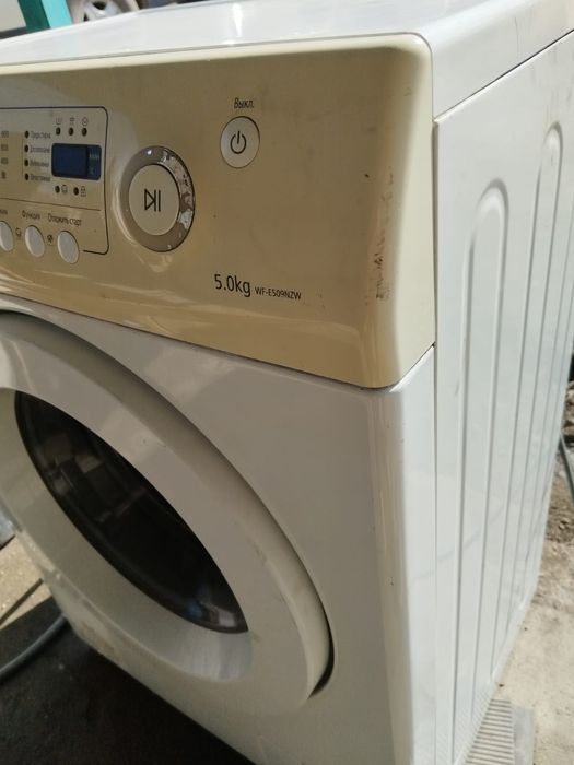 Стиральная машинка Samsung 5кг