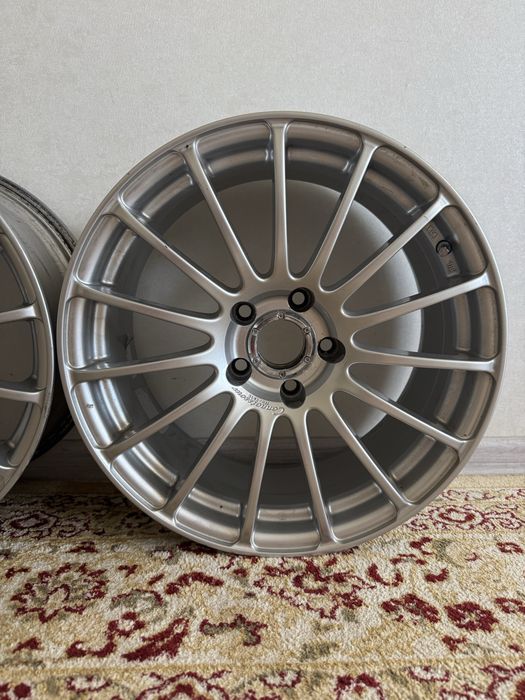 Диски Yokohama Advan Connoisseur R17