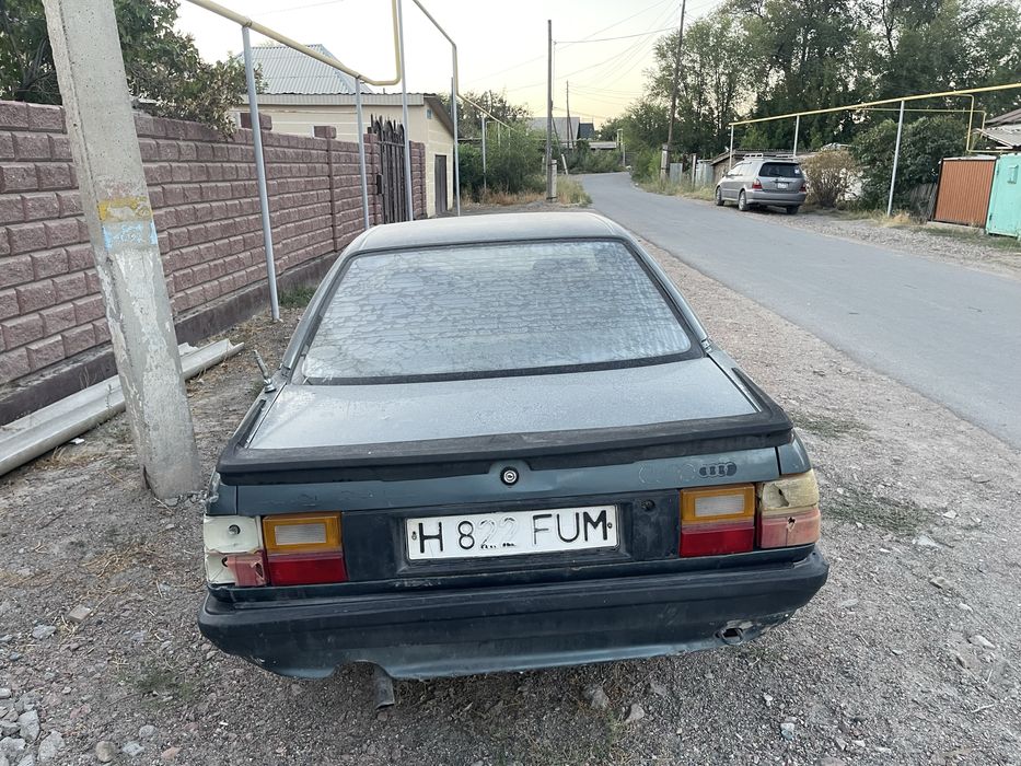 Ауди 100 сатылады