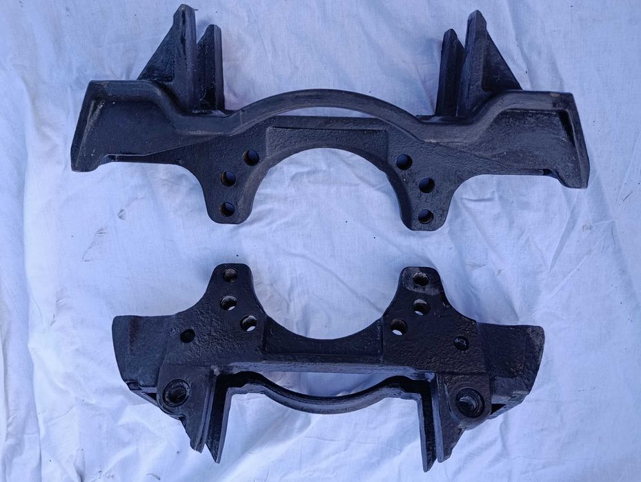 Суппорт KNORR двухпятаковый на диск 22,5 для прицепов SCHMITZ в сборе