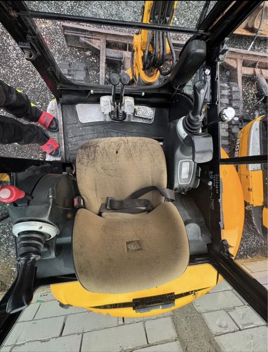 De vanzare JCB8026
