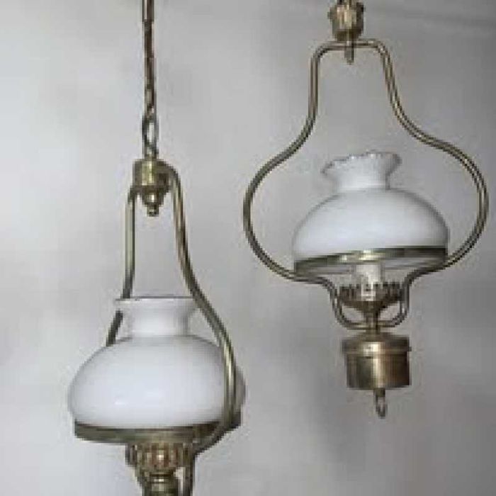 Aplica tavan din alama