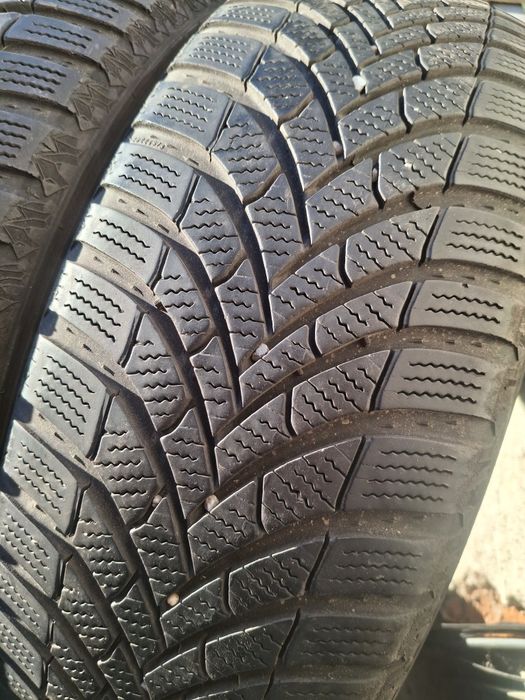 4  Anvelope de iarnă 205 60 r16 Semperit