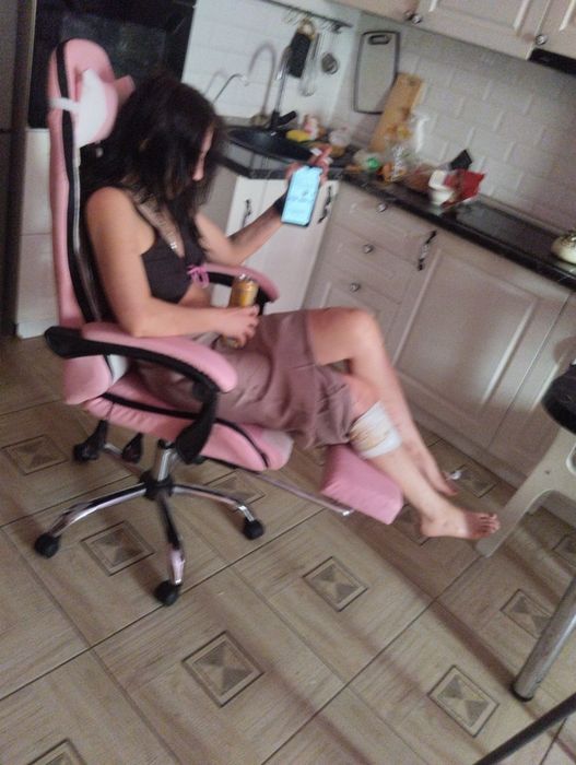 Компьютерное кресло с подсветкой