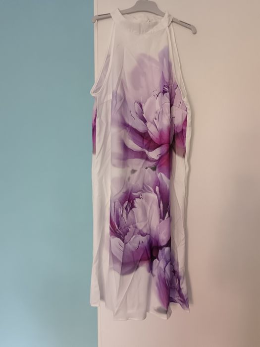 Свежи рокли с цветя