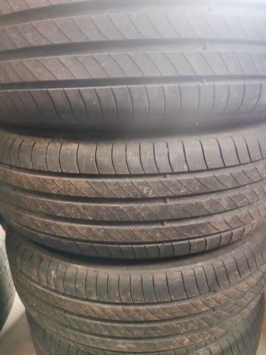 4бр.летни гуми 215/65/17 Michelin