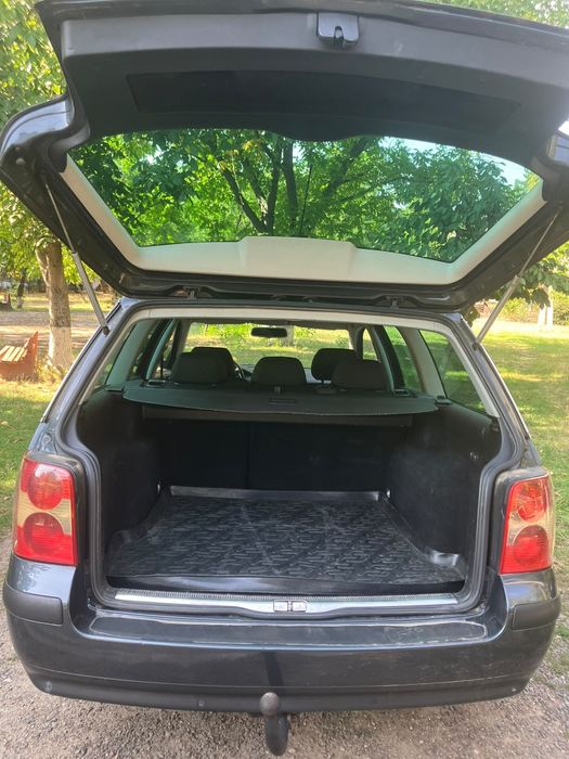 VOLKSWAGEN Passat 2003 — imagine 4