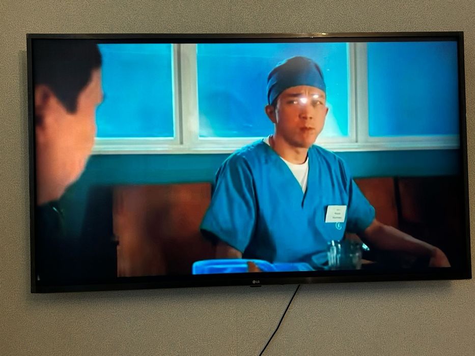 Продам телевизор