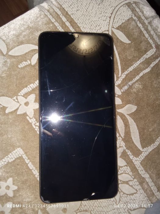 realme Note 50 на 64 гигабайта 30000тг