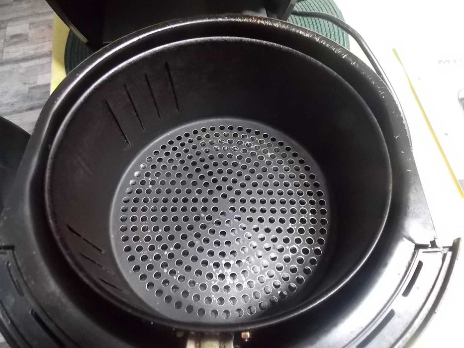 friteuza MPM model MFR-06 - 80 LEI
