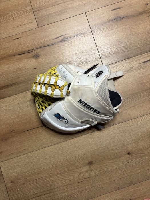 Ловушка хоккейного вратаря Vaughn v9