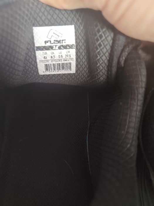 Маратонки FLAIR 43 номер