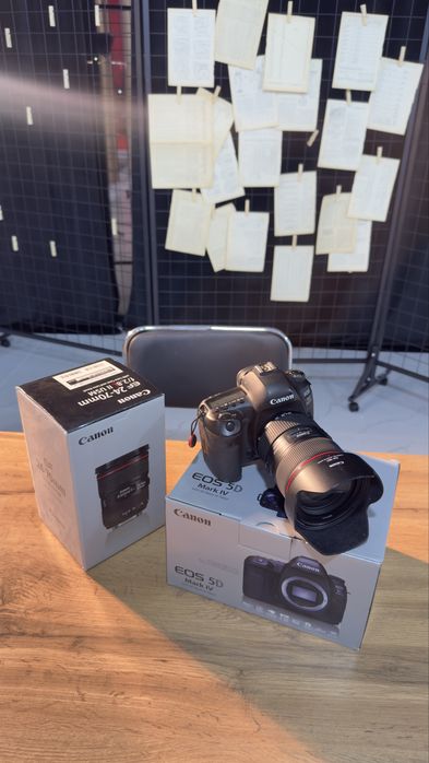 Canon EOS 5D Mark IV