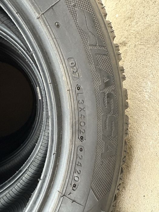 4 броя зимни гуми Lassa 195/ 55/ 16