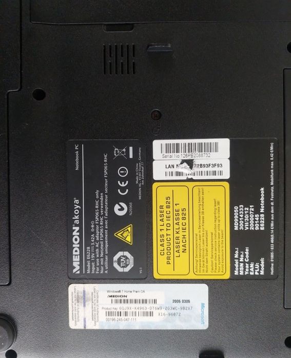 Laptop Medion Akoya i3