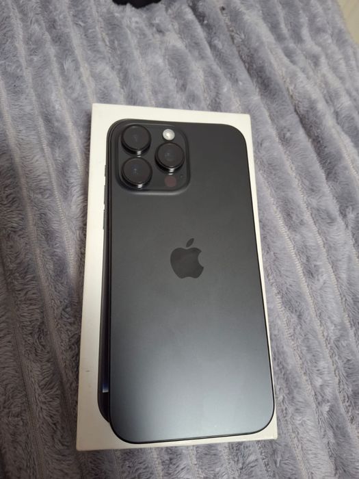 Iphone 16 pro max с гарантией