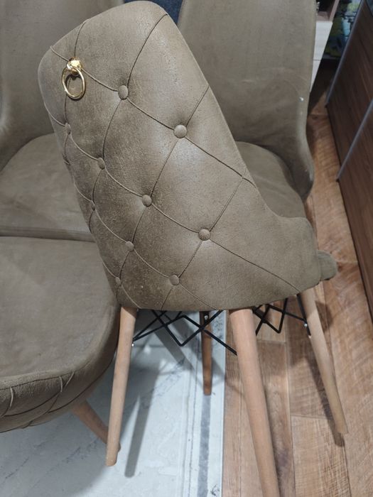 Кухонные стулья..