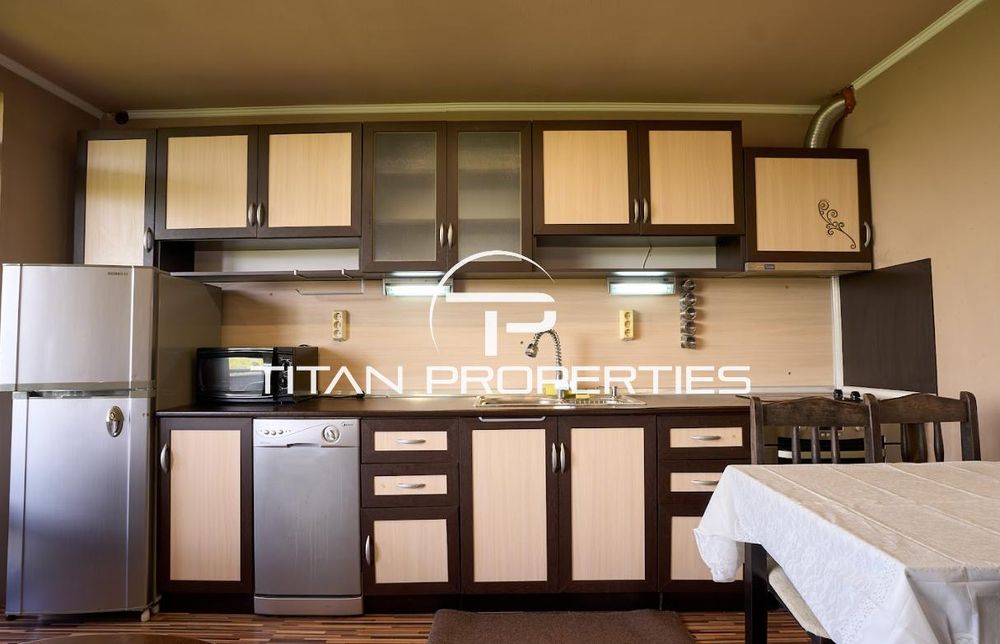 Дава се под наем Четиристаен апартамент в Пловдив, Христо Смирненски - 90 кв.м за 625 € - Снимка #1