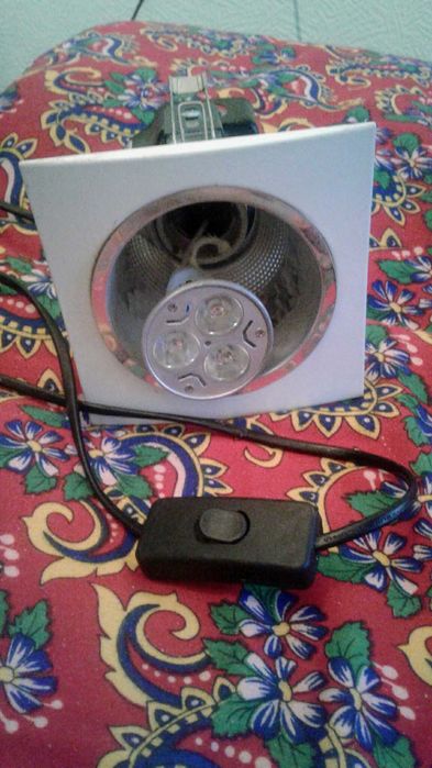 Фонарь светильник.