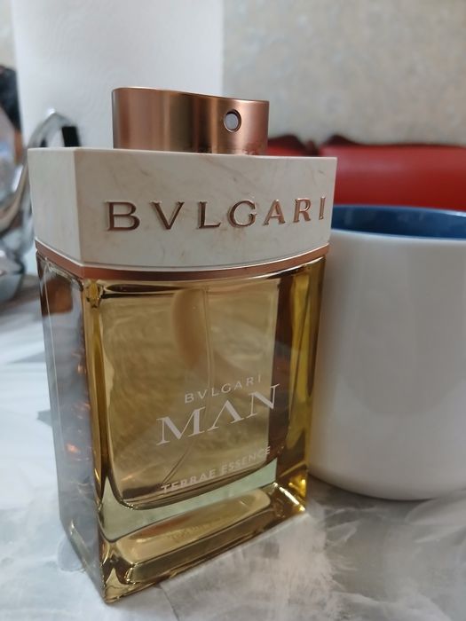 Продаётся духи оригинал BVLGARI